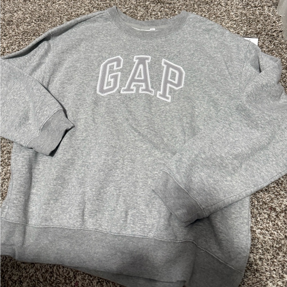 GAP Gray Sweatshirt